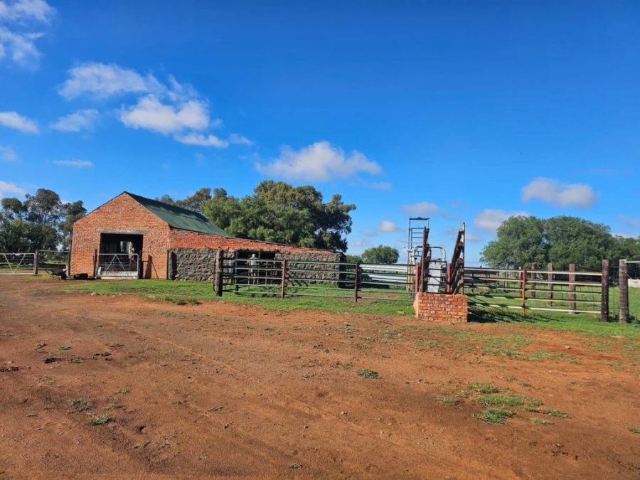 3 Bedroom Property for Sale in Bloemfontein Rural Free State